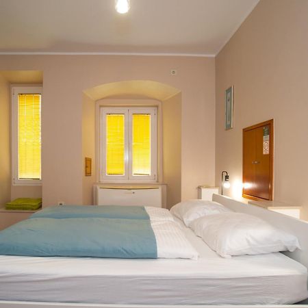 Tisa & Neo Apartman Fiume Kültér fotó